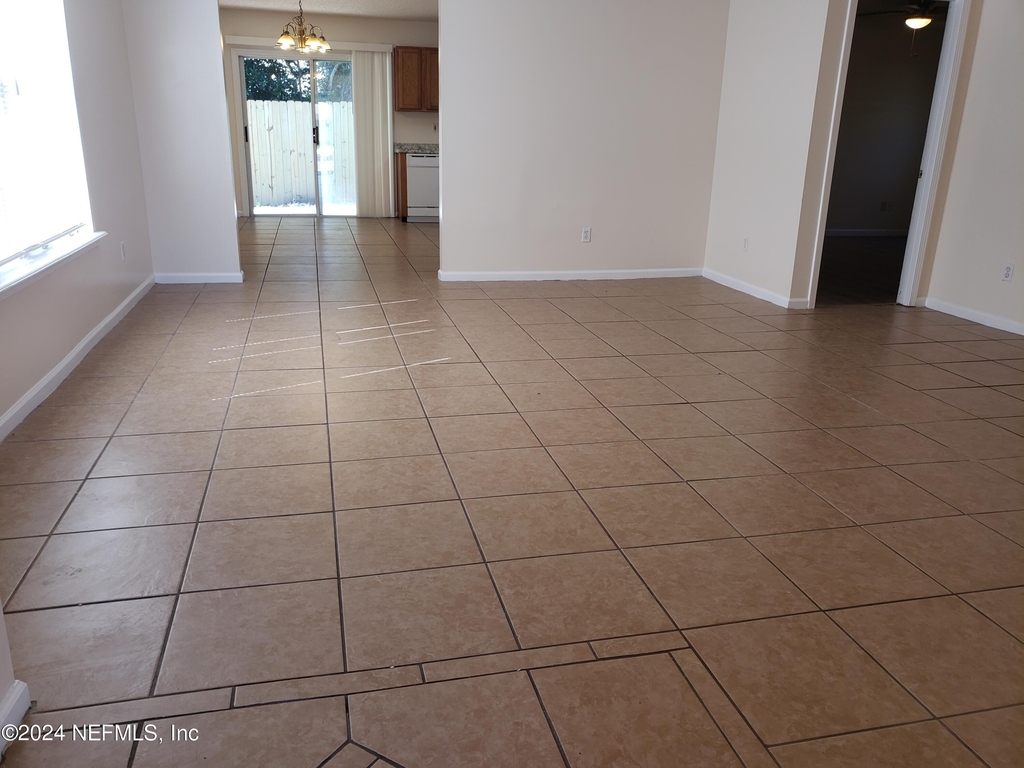 7823 Mordecai Court - Photo 4