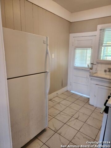 632 Rigsby Ave - Photo 16