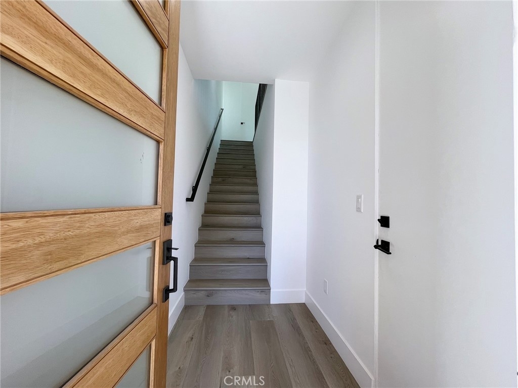 5230 Tilden Avenue - Photo 2