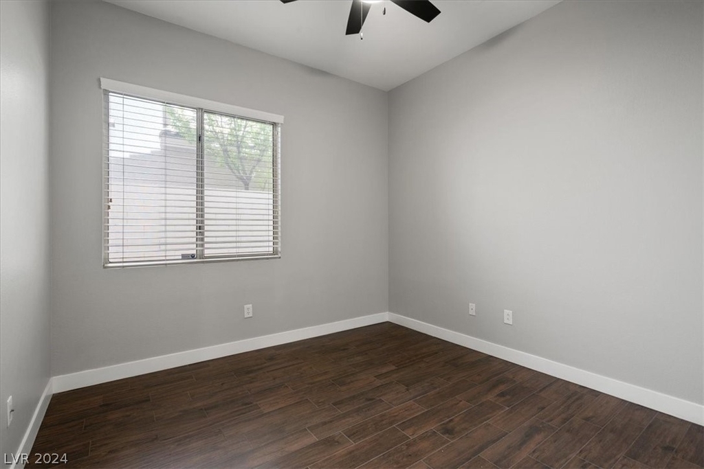 10101 Pinnacle View Place - Photo 26