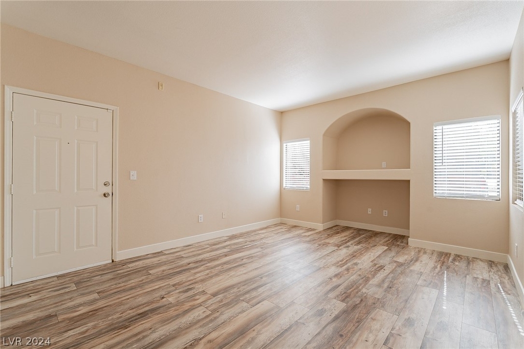 8250 N Grand Canyon Drive - Photo 5