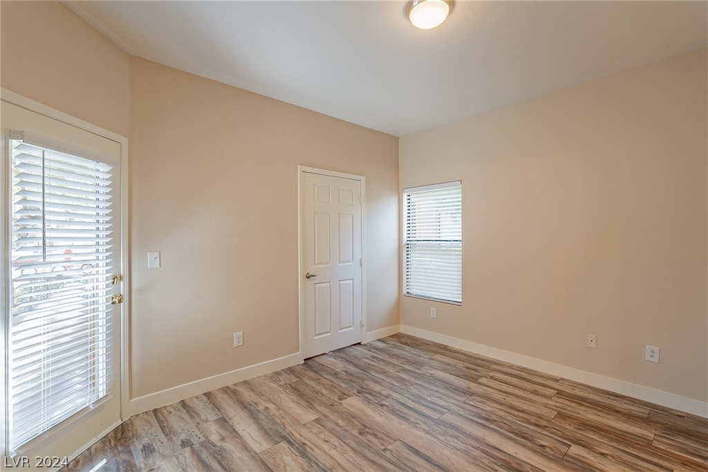 8250 N Grand Canyon Drive - Photo 26