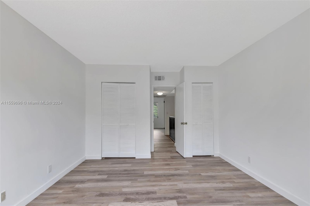 6141 Sw 42nd Ct - Photo 15