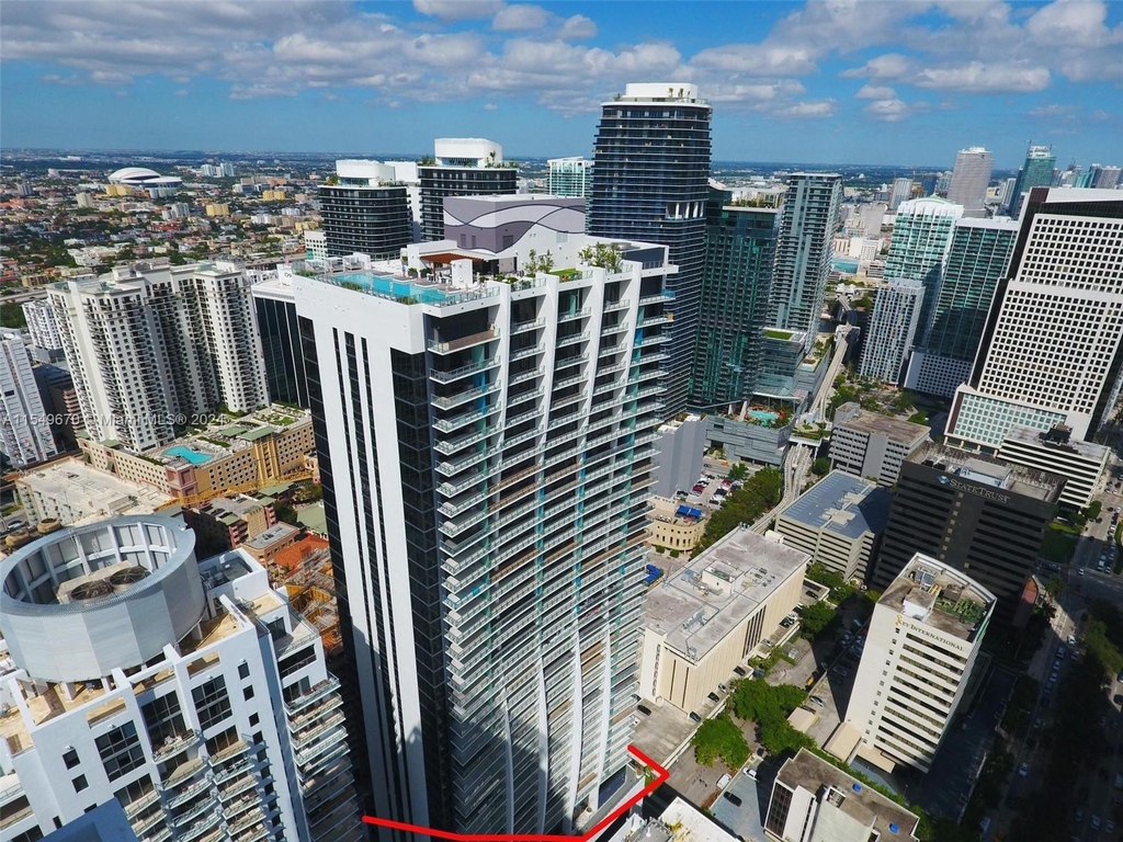 1010 Brickell Ave - Photo 22