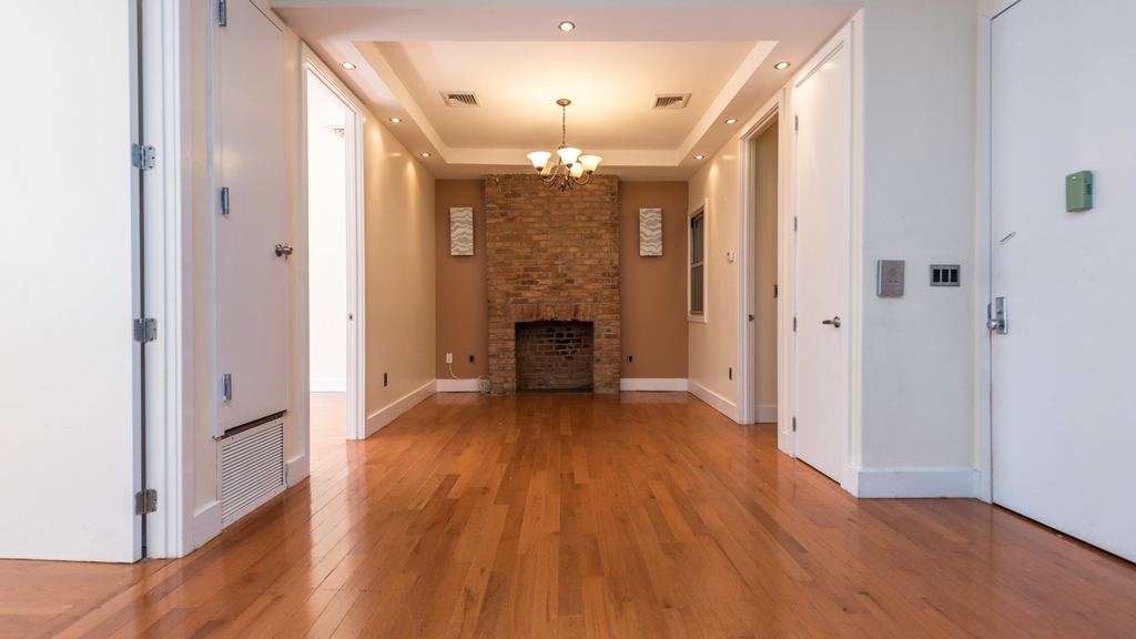 41 Havemeyer Street - Photo 1