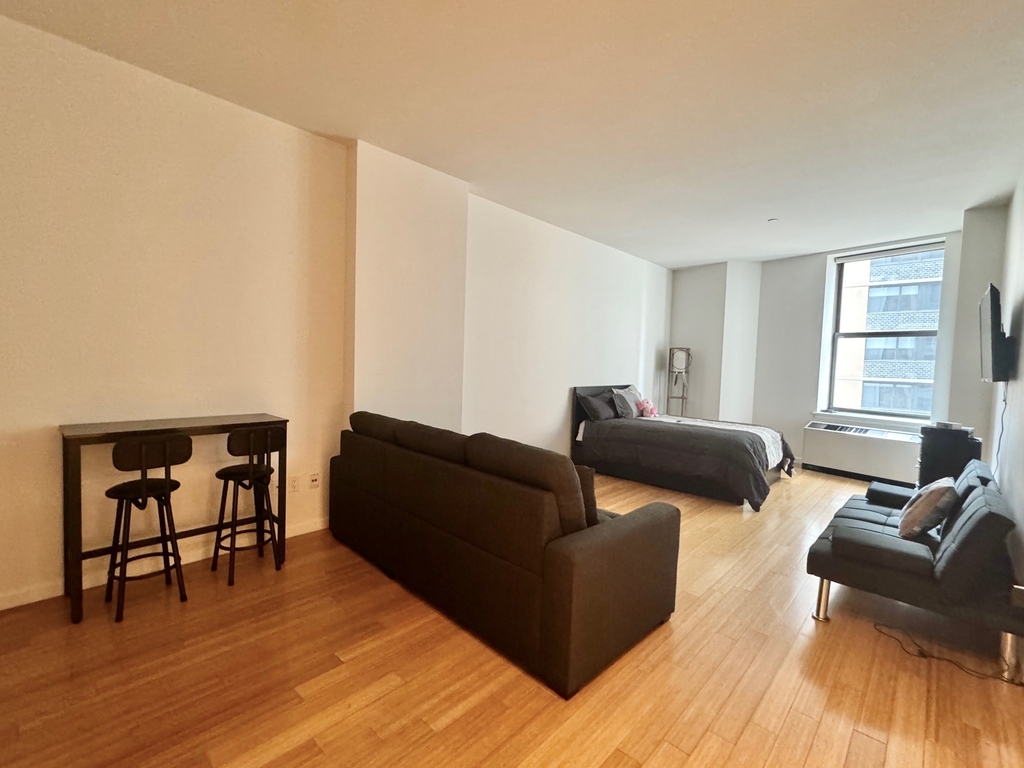 90 West Street - Photo 1