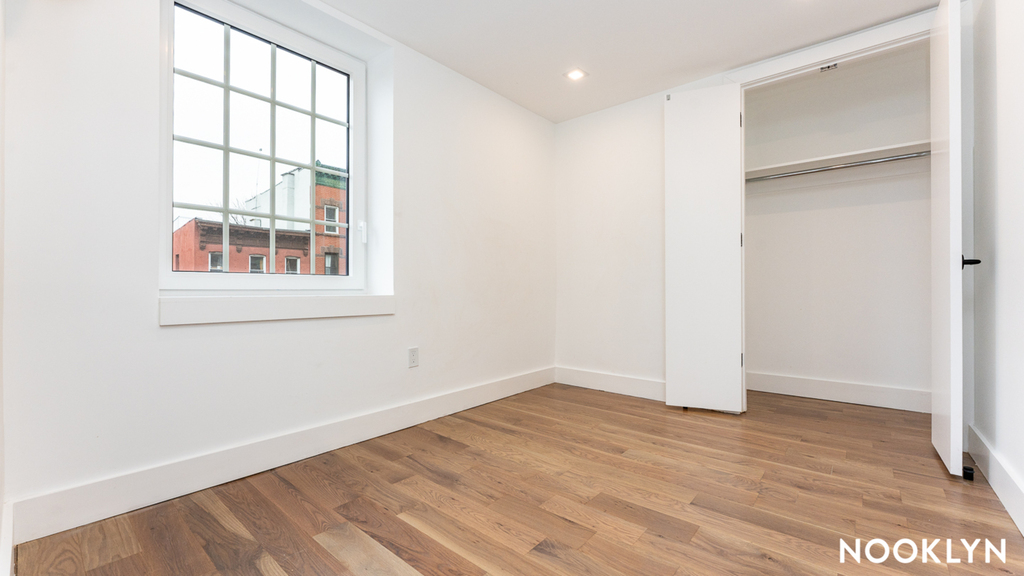 128 Montrose Ave #304 - Photo 5