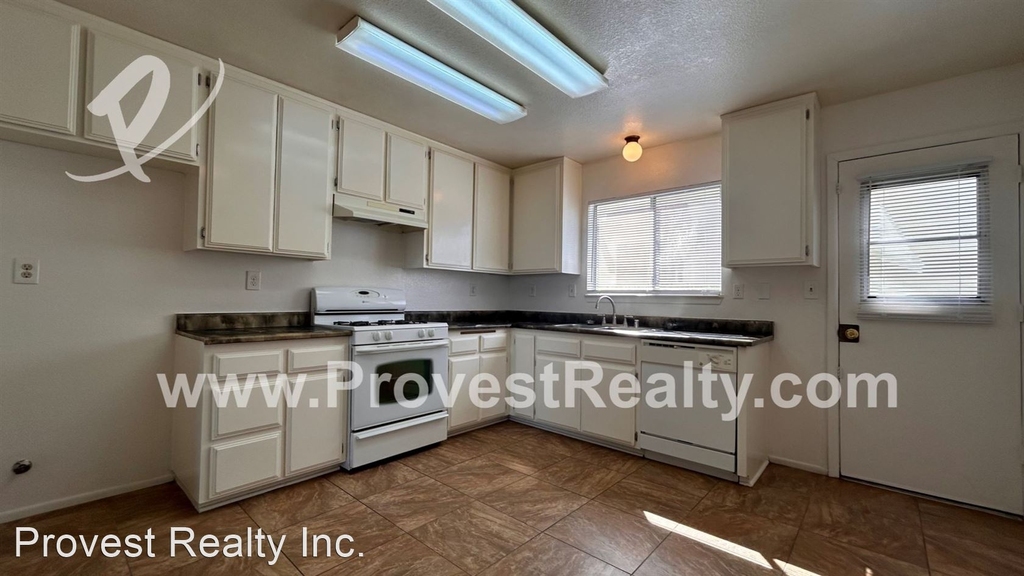 21777 Panoche Rd - Photo 6