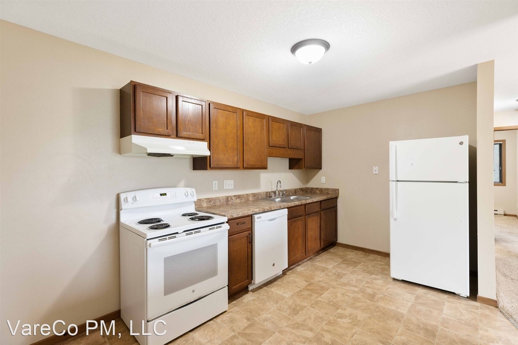 530 E Kenyon - Photo 12