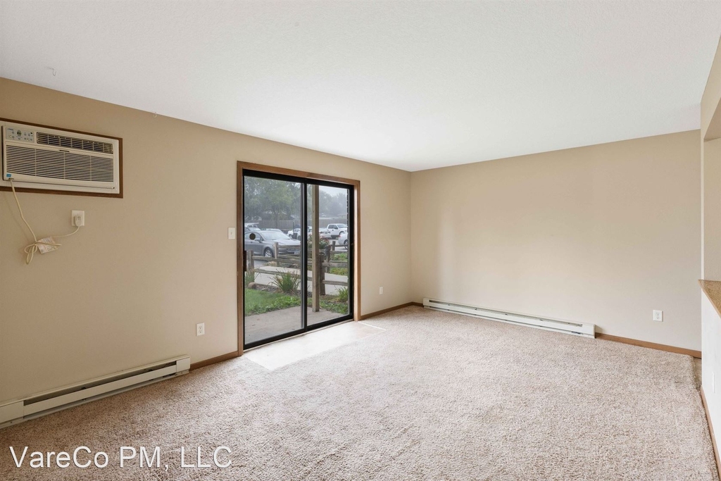 530 E Kenyon - Photo 21