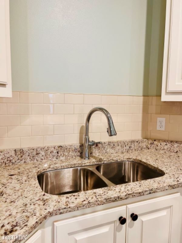 2515 Barbara St. 3 - Photo 3