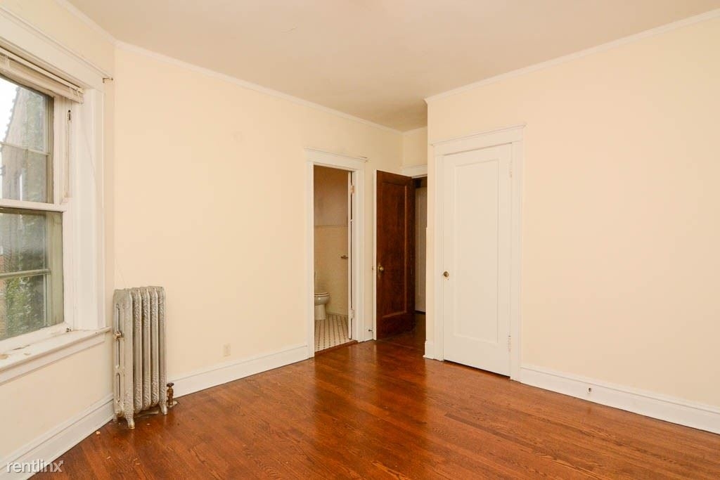 2823 W. Logan Boulevard, Unit 6 - Photo 12