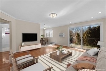 6 Fernview Ave - Photo 0
