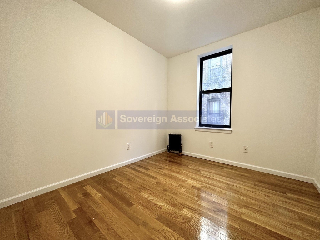 601 West 137th Street - Photo 4