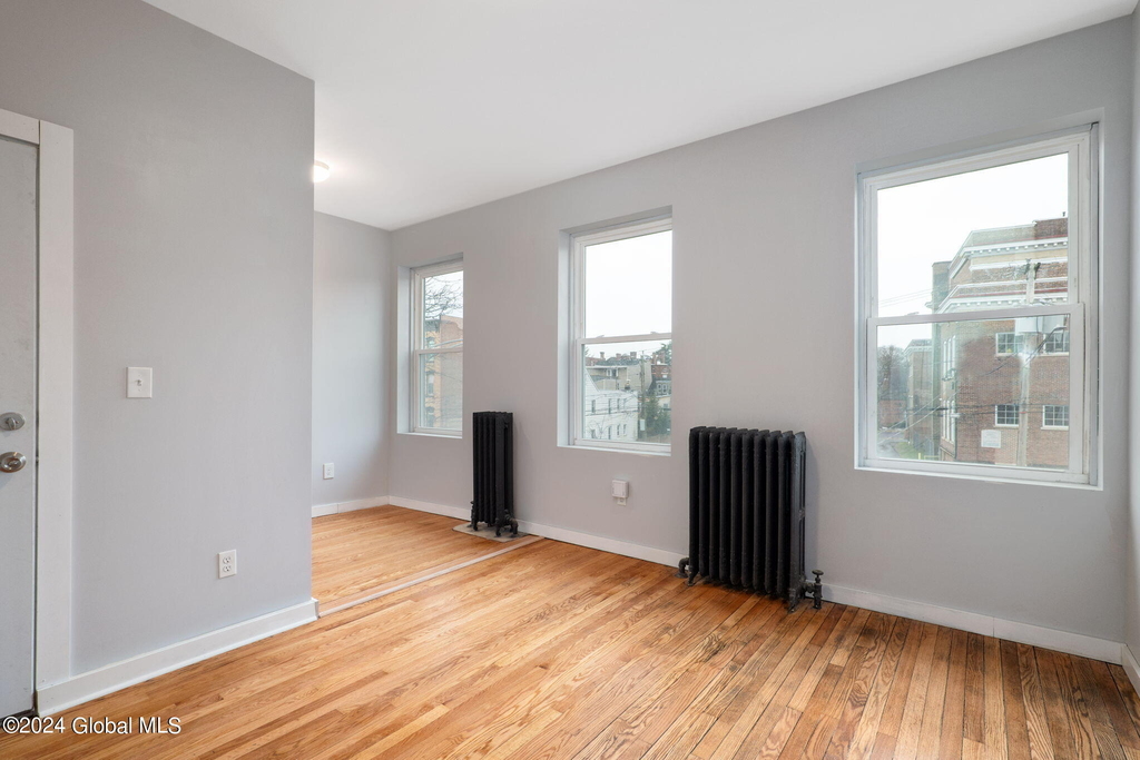 357 Washington Avenue - Photo 3