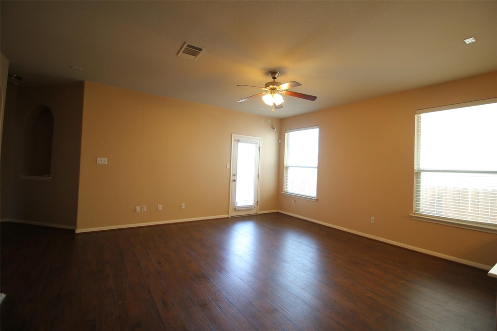 1706 Wood Vista Pl - Photo 8