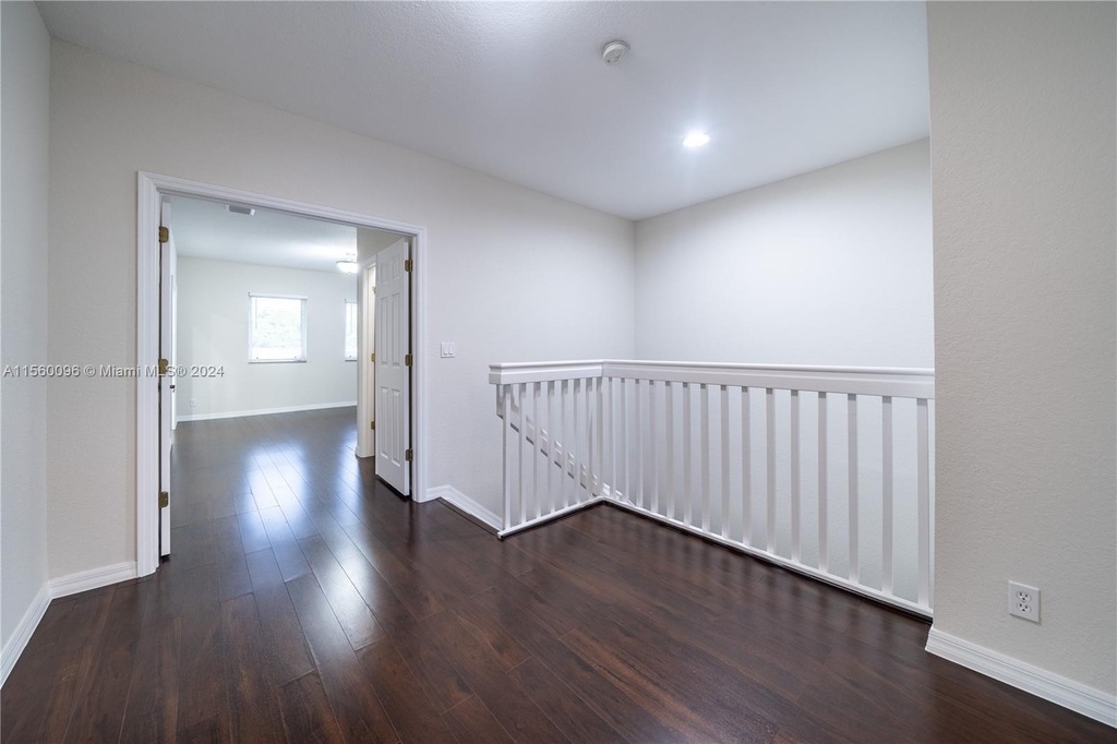 5327 Sw 40th Ave - Photo 23