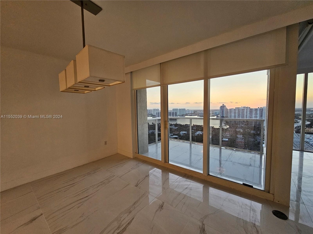 19111 Collins Ave - Photo 12