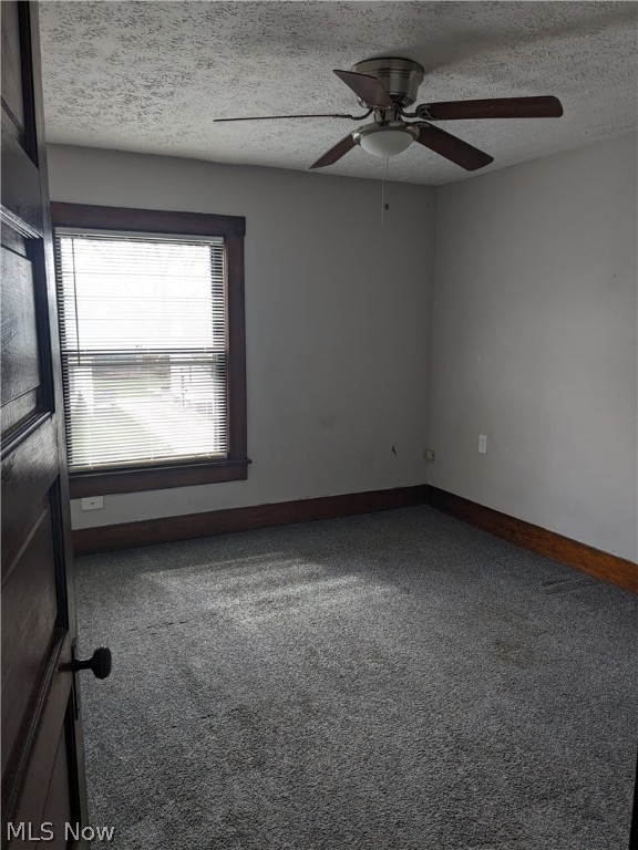 213 E Baird Avenue - Photo 13