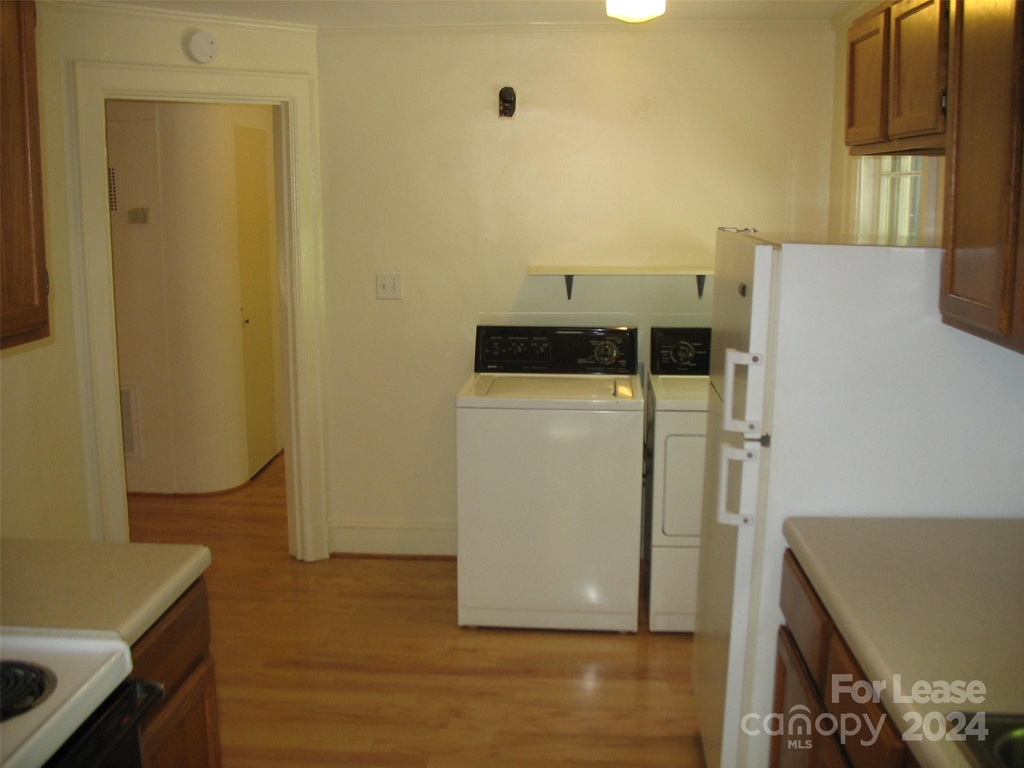 3041 Park Road - Photo 2