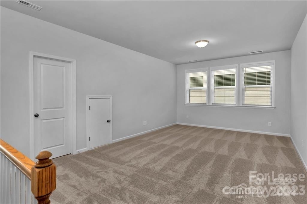 6327 Southgrove Street - Photo 21