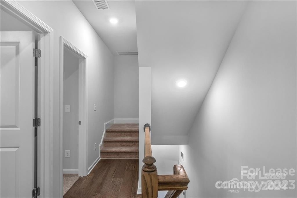 6327 Southgrove Street - Photo 20