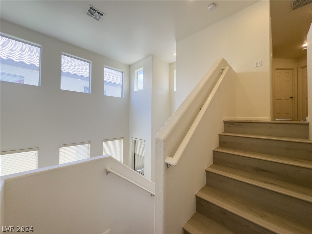 9456 Grandview Spring Avenue - Photo 17