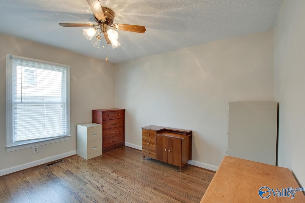 1005 Riviera Avenue - Photo 27