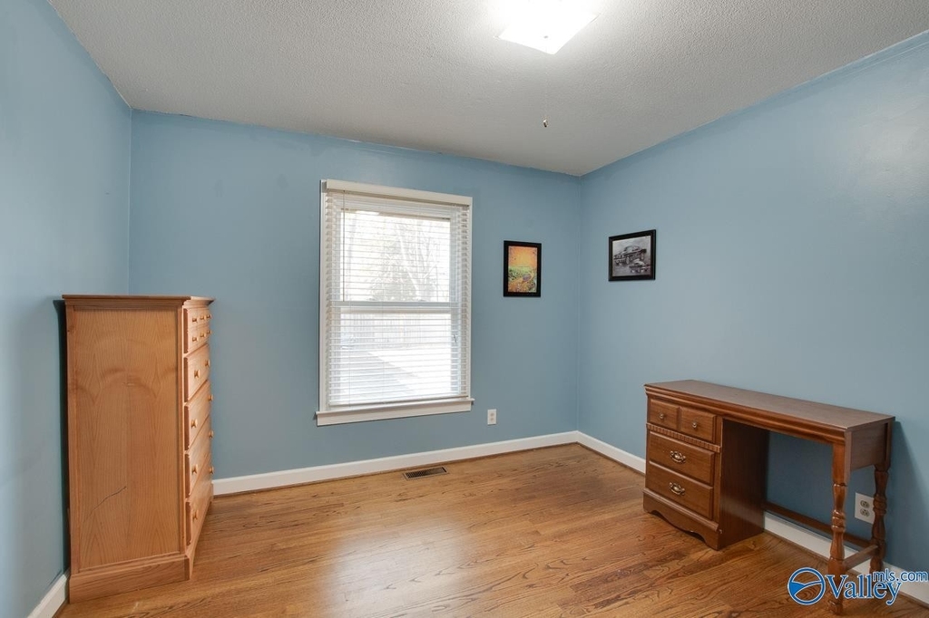 1005 Riviera Avenue - Photo 31