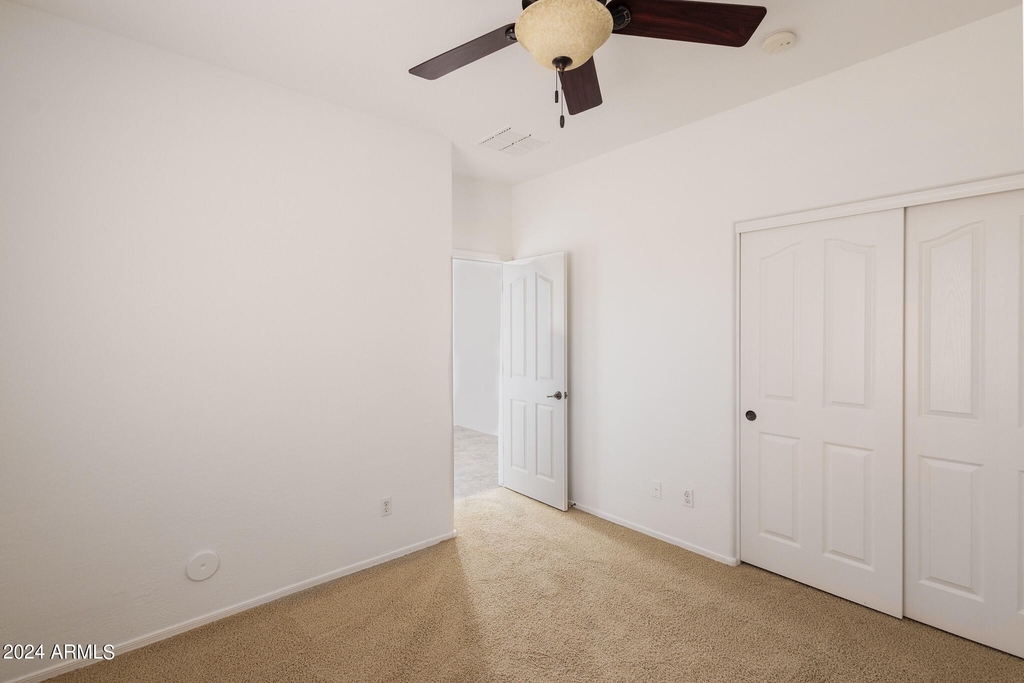 15589 W Campbell Avenue - Photo 31