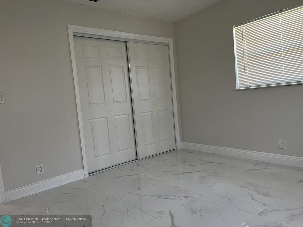 7803 Nw 70th Ct - Photo 8