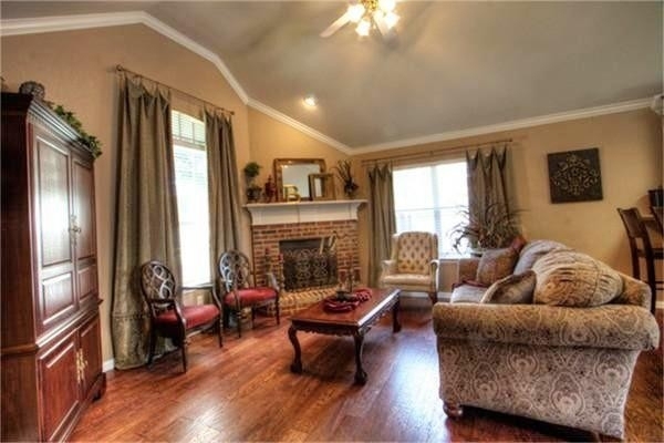 8600 Lariat Circle - Photo 2