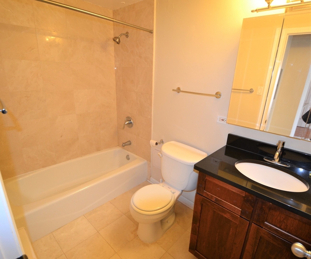 4180 N Marine Drive - Photo 6