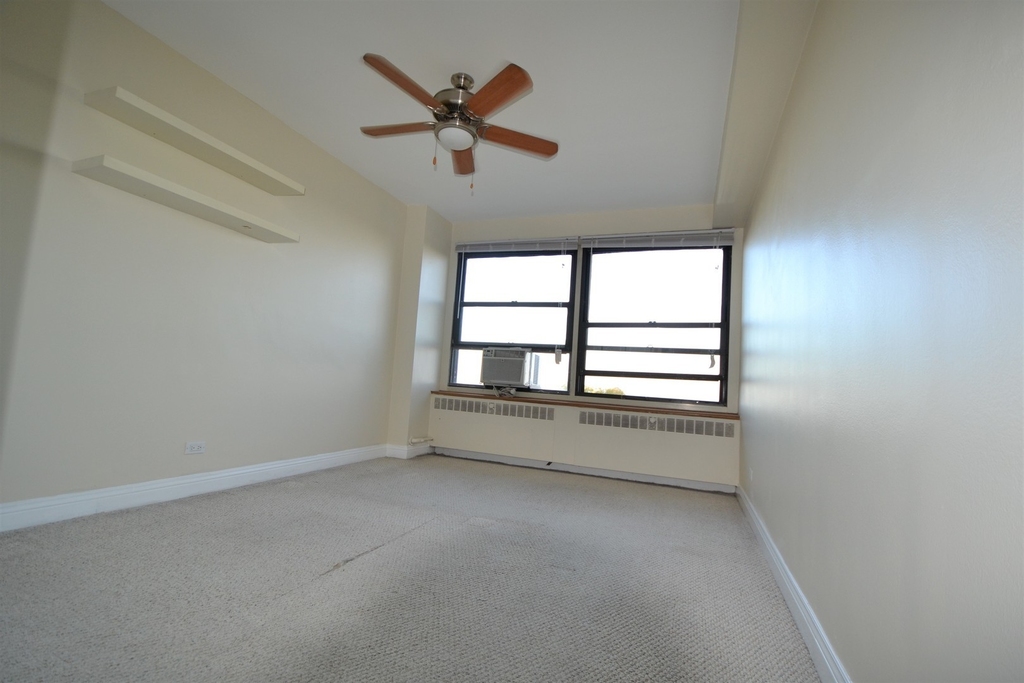 4180 N Marine Drive - Photo 7