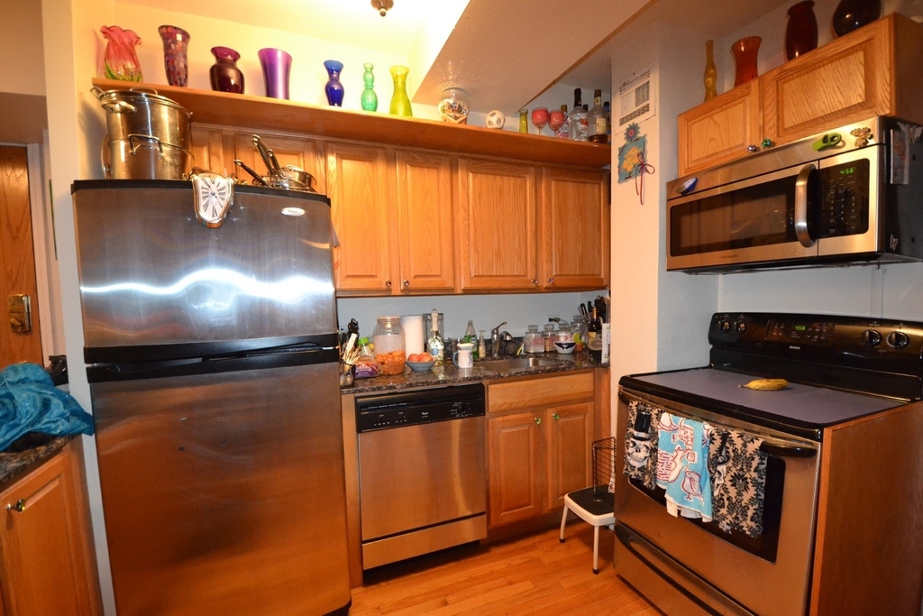 4180 N Marine Drive - Photo 3