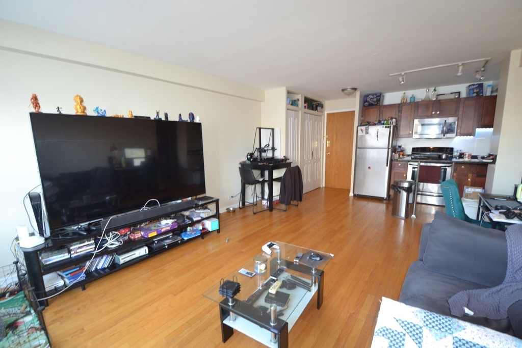 4180 N Marine Drive - Photo 8