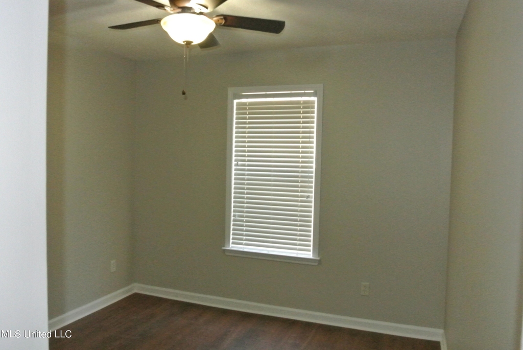 9731 Pigeon Roost Park Circle - Photo 11