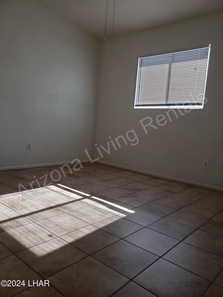 2065 Mesquite Ave - Photo 12