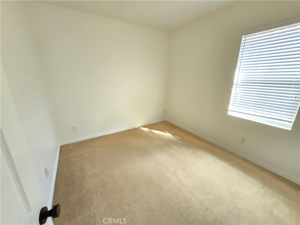 230 W Sparkleberry Avenue - Photo 19