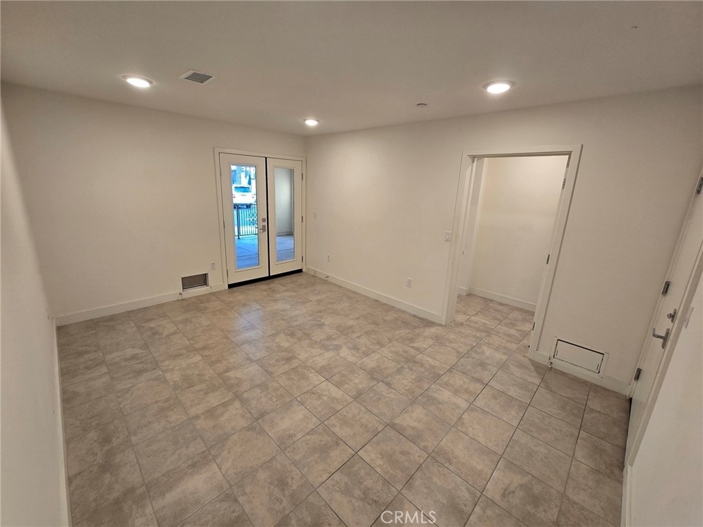 2868 Doheny Way - Photo 29