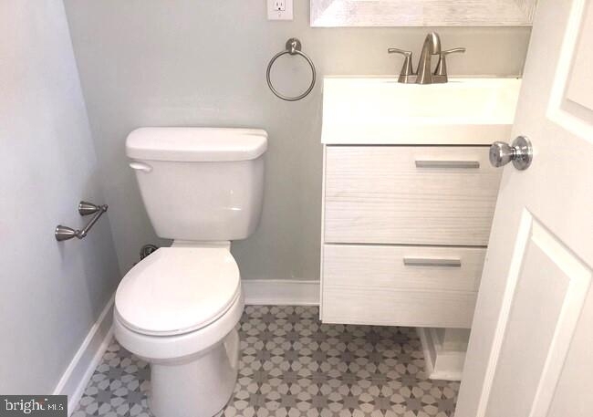 5409 Christian St - Photo 3