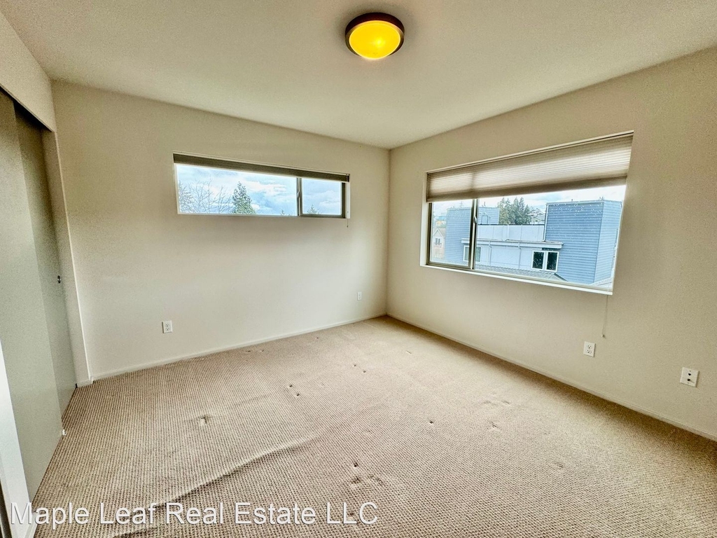 8837 Interlake Ave, Unit B - Photo 17