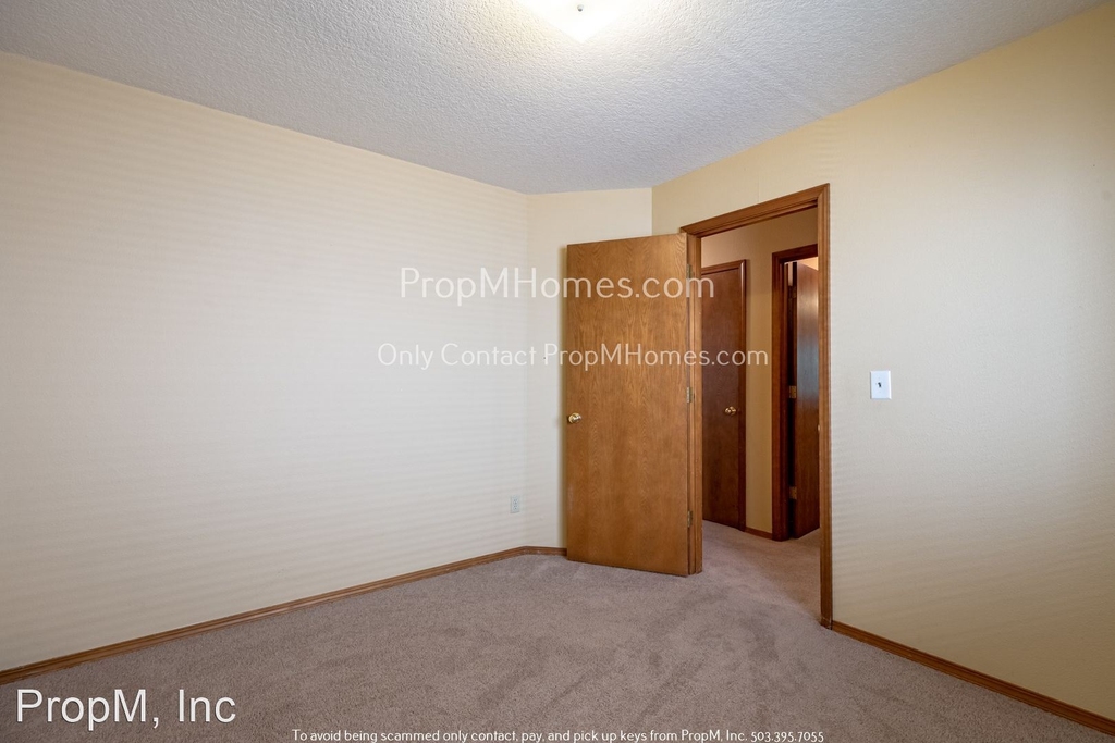 13373 Peters Road - Photo 11