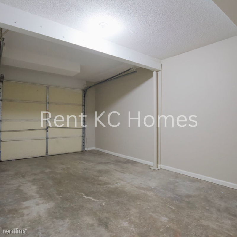 15930 West 123rd St - Photo 19