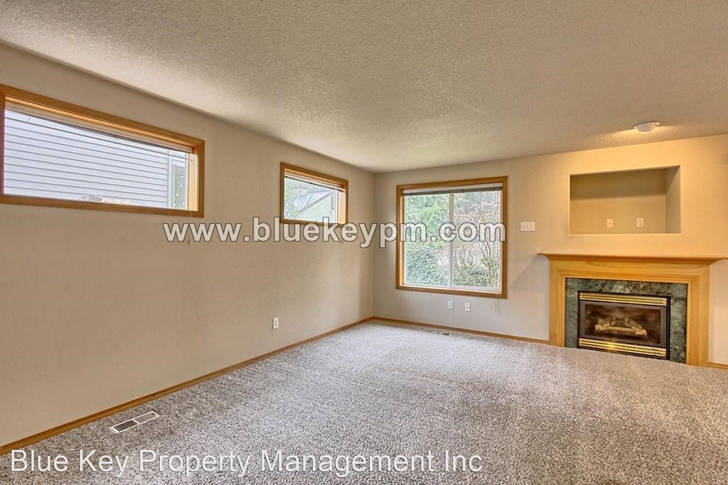 2214 Ne 137th Court - Photo 1