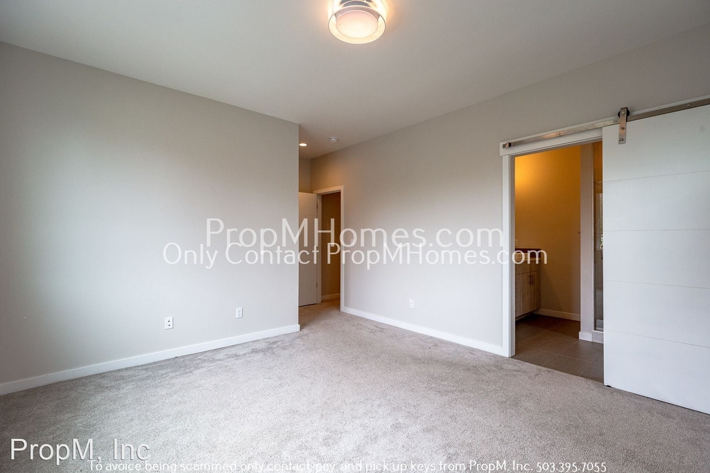 6882 Ne 13th Avenue - Photo 29