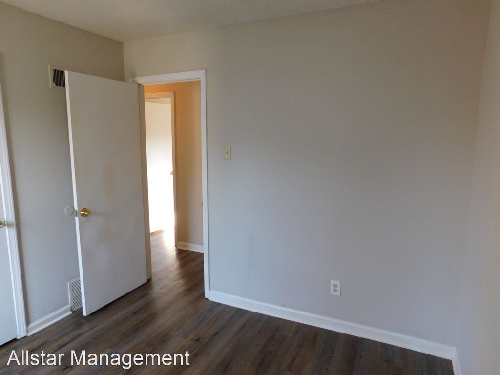 6290 Southbridge - Photo 10