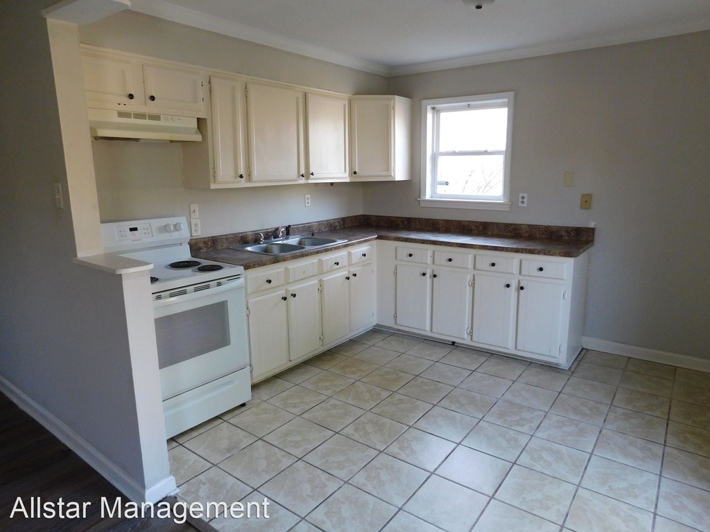 6290 Southbridge - Photo 1