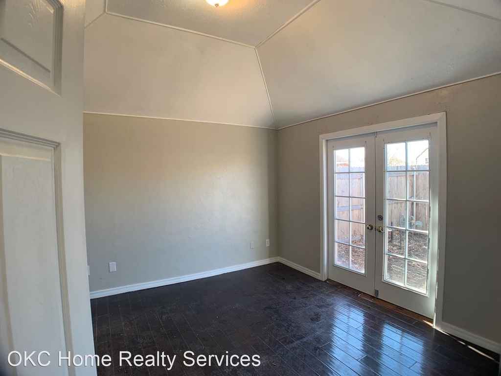 2625 Briarcliff Drive - Photo 3