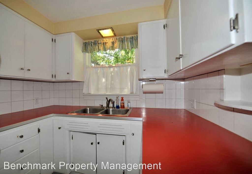 1223 E St. Maries Ave - Photo 11